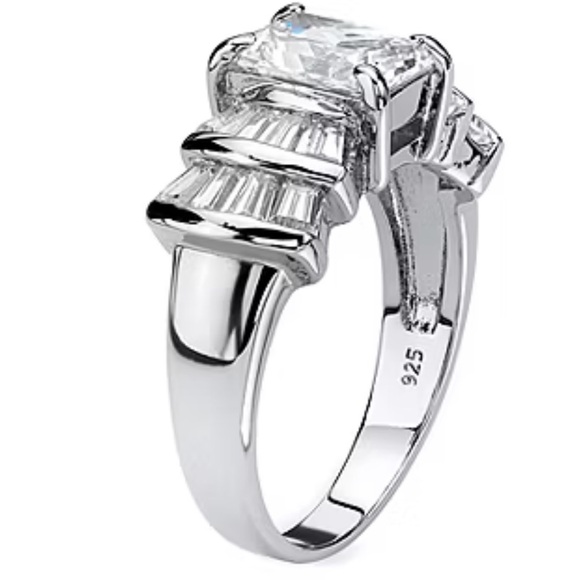 3CT Engagement ring size 8 - Picture 2 of 4